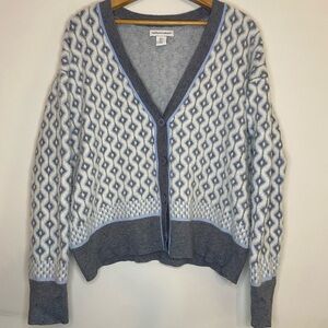 cupcakes & cashmere Geometric Blue and Cream Cardigan